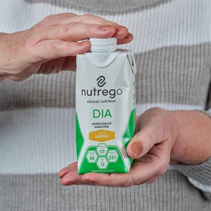 Nutrego DIA 12 x 330 ml o smaku czekoladowym - płynna dieta dla diabetyków